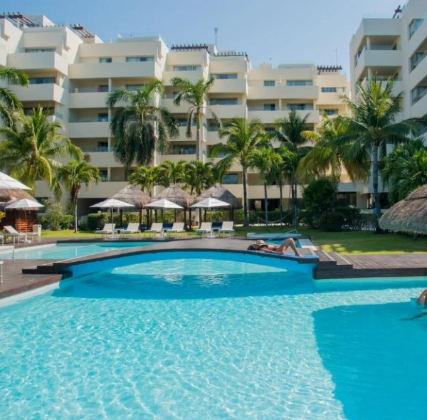 Privilege Aluxes Hotel