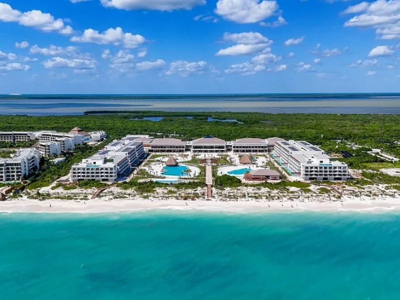 Luxury Resorts